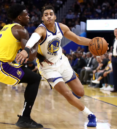 ESPN：曼联通过转会市场获得大笔资金，无需卖人就能签新中锋